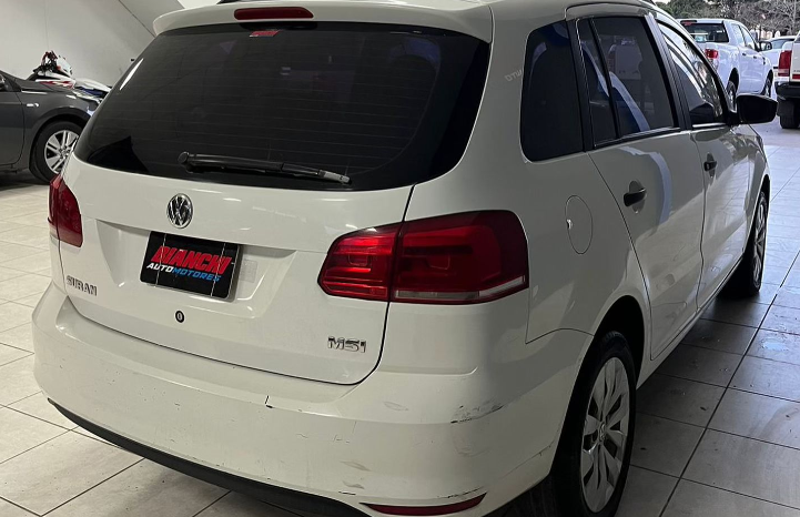 
								Usado 2015 Volkswagen Suran full									