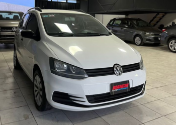 Usado 2015 Volkswagen Suran